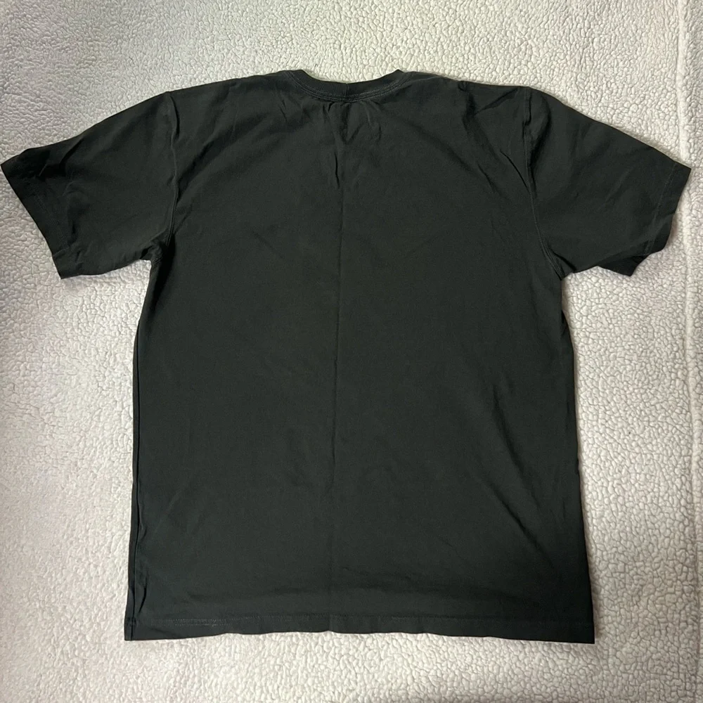 Men’s Carhartt Shirt - Picture 3 of 8